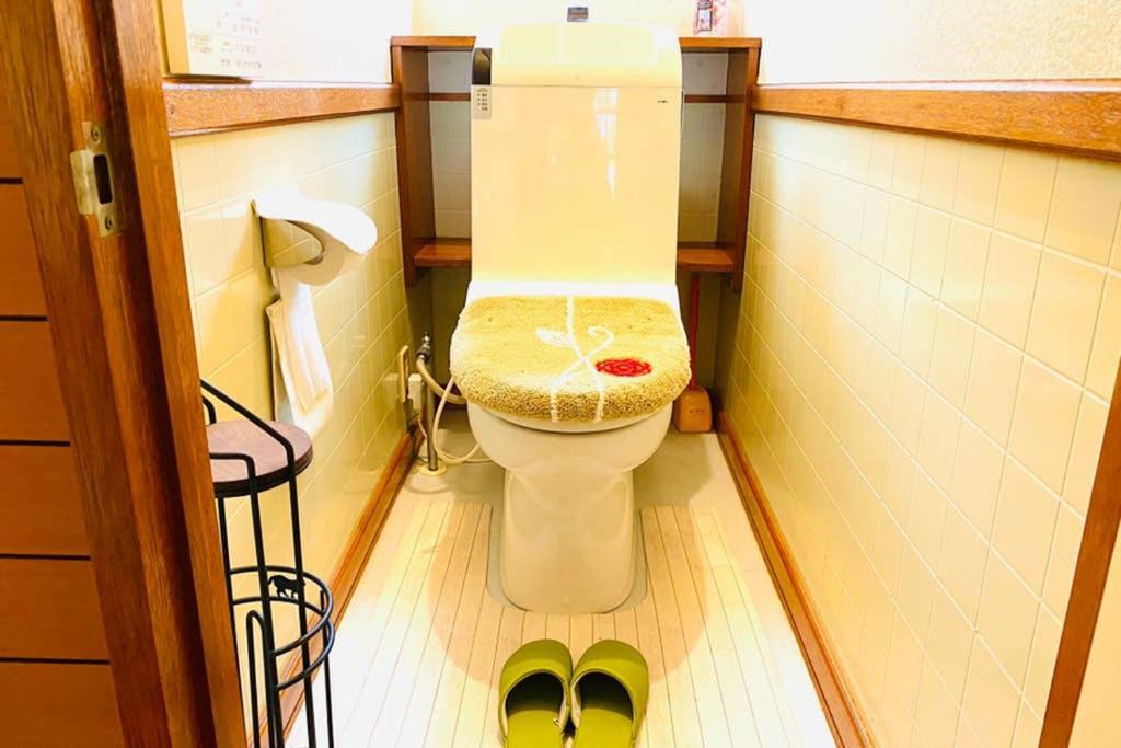 Manyi'S Onsen House 天然温泉マンイの湯 Villa Shiraoi Bagian luar foto